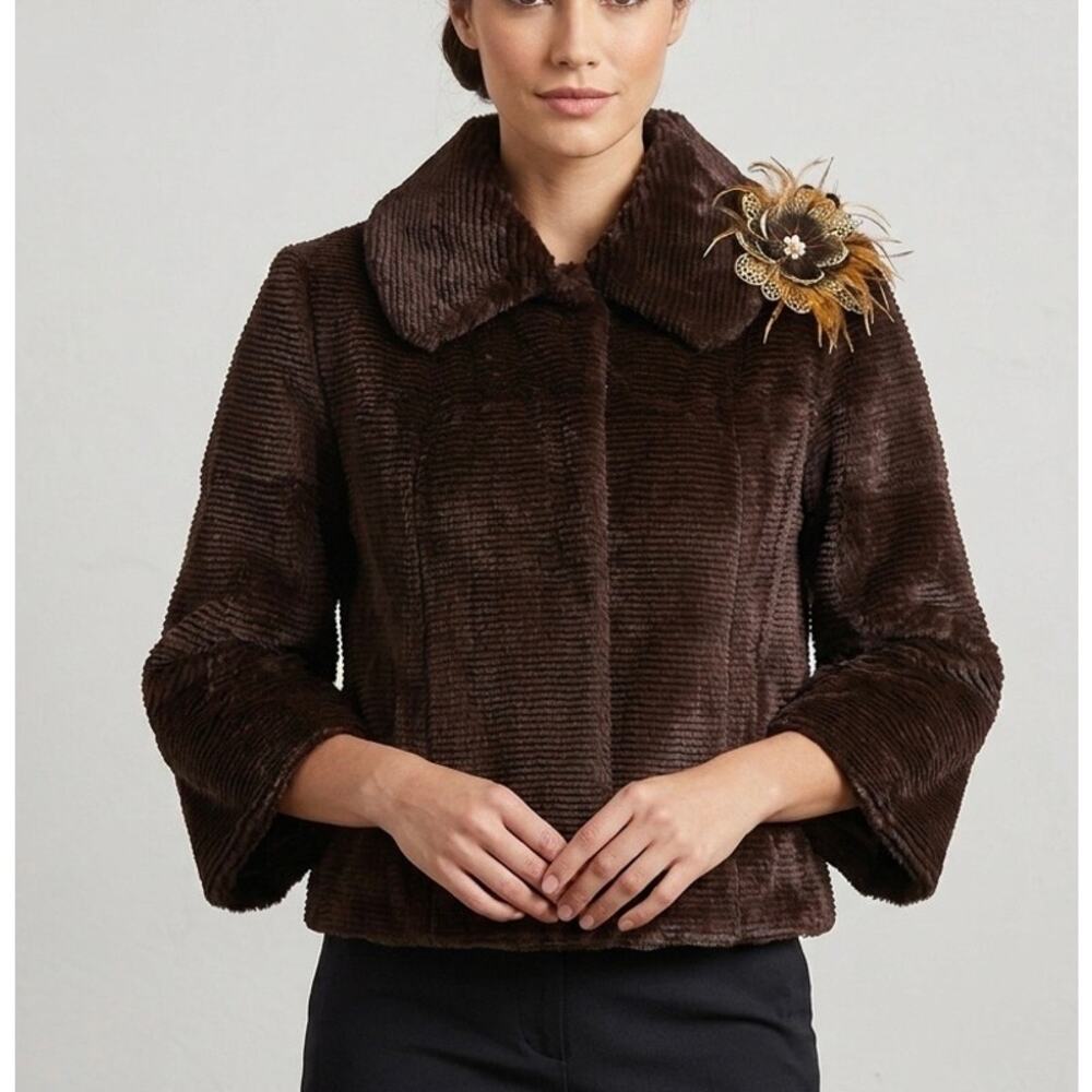 SPI 25 Sandy Pino Rabbit Fur Jacket Brown Ribbed Cropped Coat Brooch Large